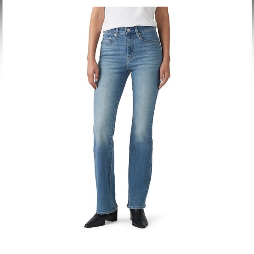 Levi’s 725 Hi-Rise Boot Cut Classic Blue Women's Jeans NWT Sz 14, 32 X 32 $69.50